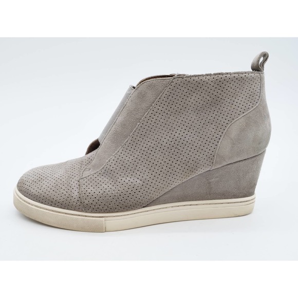 Linea Paolo Booties Women 7 Gray Suede Perforated Wedge Heel Side Zip Ankle Boot - Picture 2 of 12